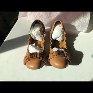 Tory Burch Ambrose Ballet (Tan)